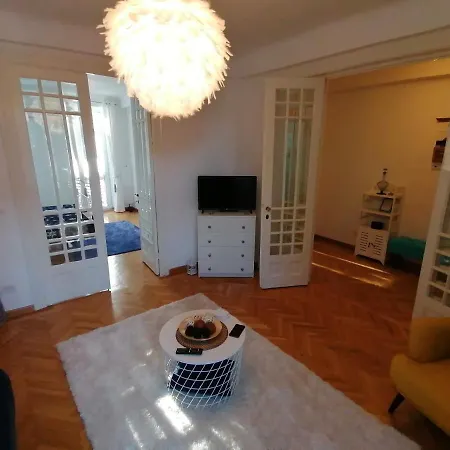 Cismigiu Park Cazavillan No 5 * Βουκουρέστι